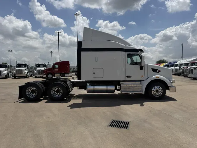 2022 Peterbilt 56779d1f8b327a654287c685a60d6767ec4