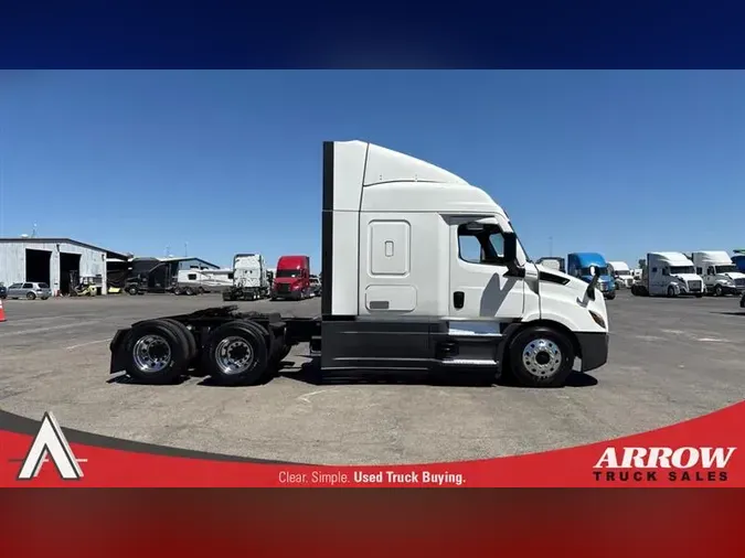 2022 FREIGHTLINER CA116