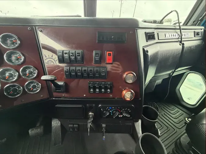 2021 Western Star 5700XE79d4d70b4a419672cf409174d8c62169