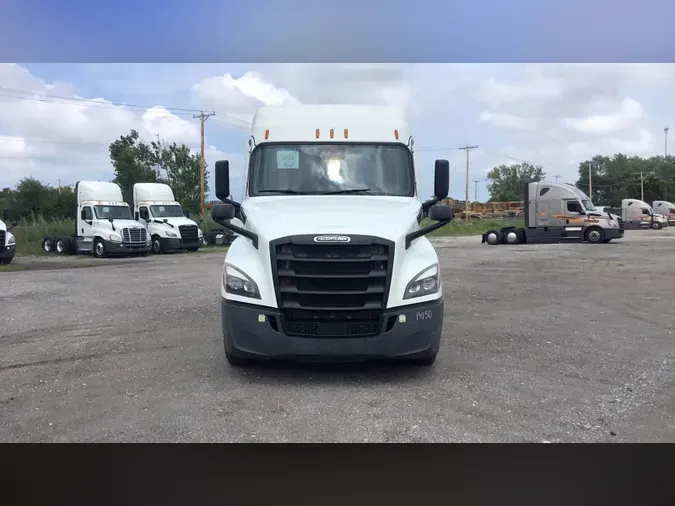 2022 Freightliner Cascadia 12679d79cc82fdbe7d875307fe466dbdac9