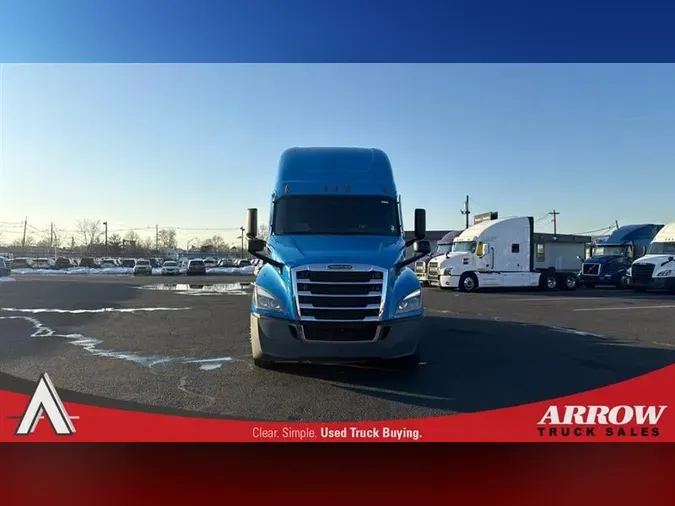 2022 FREIGHTLINER CA126
