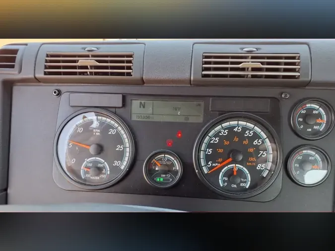 2019 FREIGHTLINER/MERCEDES CASCADIA 12579dd23a05b52eb93ceb11be66987bde3