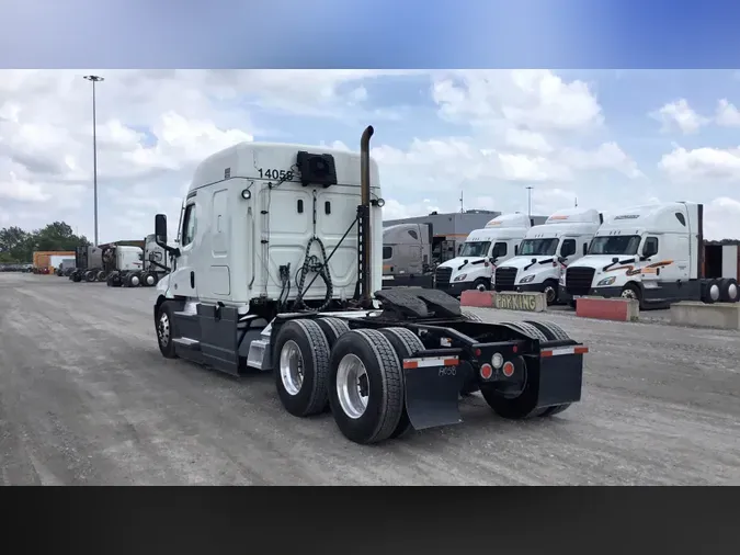 2022 Freightliner Cascadia 12679e19075b423714b1d7ddf7480fbd06f