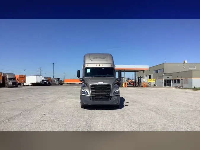2023 Freightliner Cascadia 126