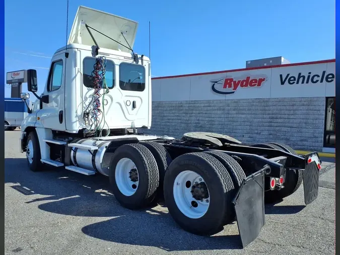 2019 FREIGHTLINER/MERCEDES CASCADIA 12579e590806501b8d275b6499555dd914f