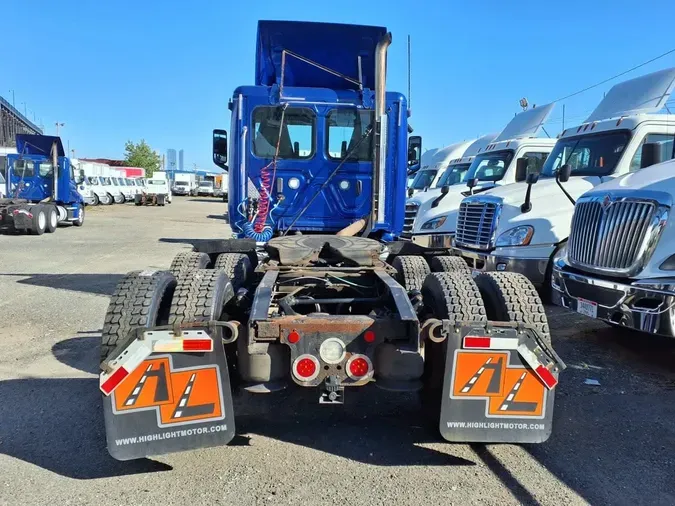 2019 FREIGHTLINER/MERCEDES NEW CASCADIA PX12664