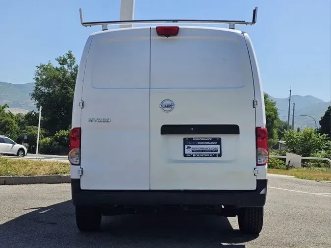 2017 Nissan NV200 Compact Cargo