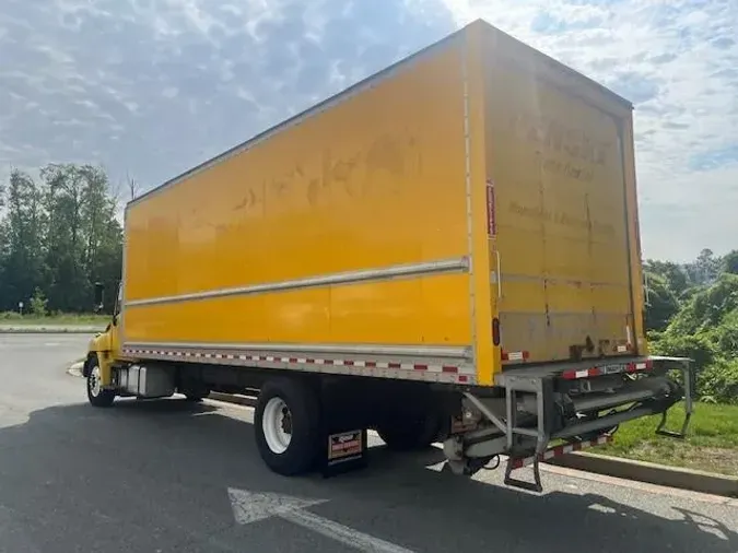 2019 Hino 268A