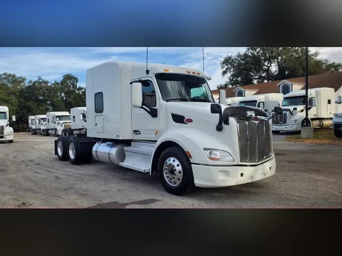 2022 Peterbilt 57979f2ef8395d207649a0c7c9a3a6ad50a
