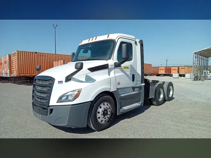 2019 Freightliner Cascadia 12679f329fd2279f3a1815a7f7eeefea67d