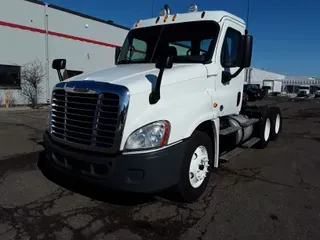 2015 Freightliner CASCADIA 125