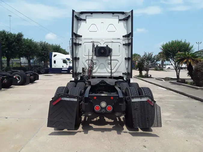 2018 FREIGHTLINER/MERCEDES CASCADIA 125