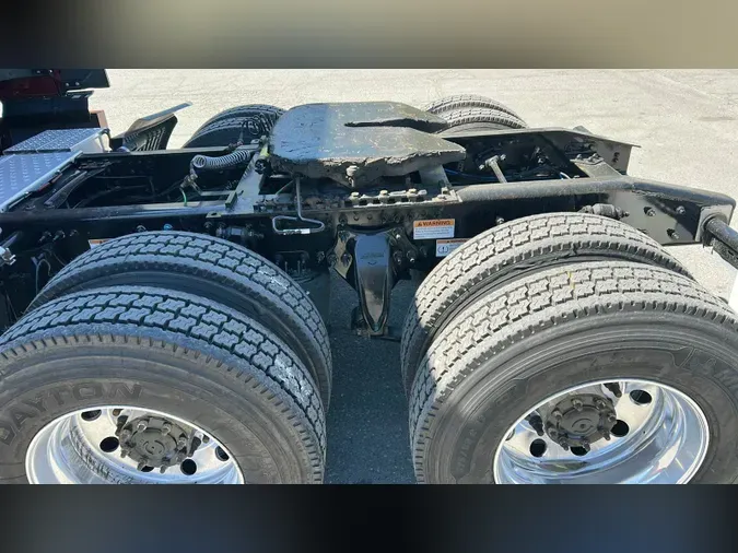 2024 Freightliner Cascadia79fb0bed2316bbe563b8a76a87a8ff13