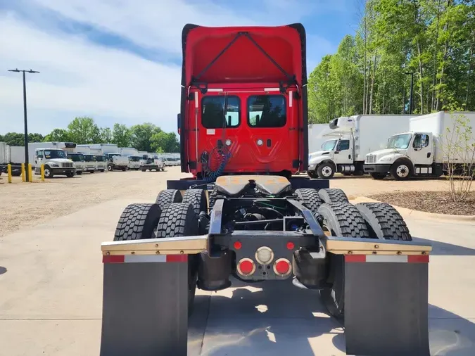 2019 FREIGHTLINER/MERCEDES NEW CASCADIA PX12664