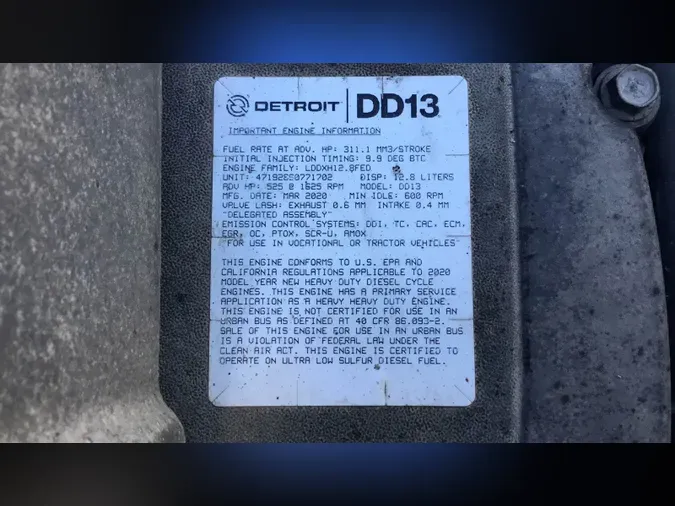 2021 Freightliner Cascadia 12679fe41fca63d077d34143121d08565e7