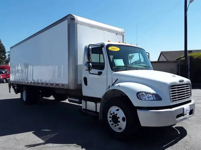 2017 FREIGHTLINER/MERCEDES M2 106