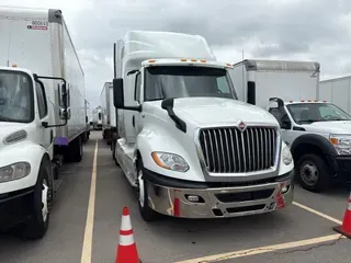 2019 NAVISTAR INTERNATIONAL LT625 SLPR CAB