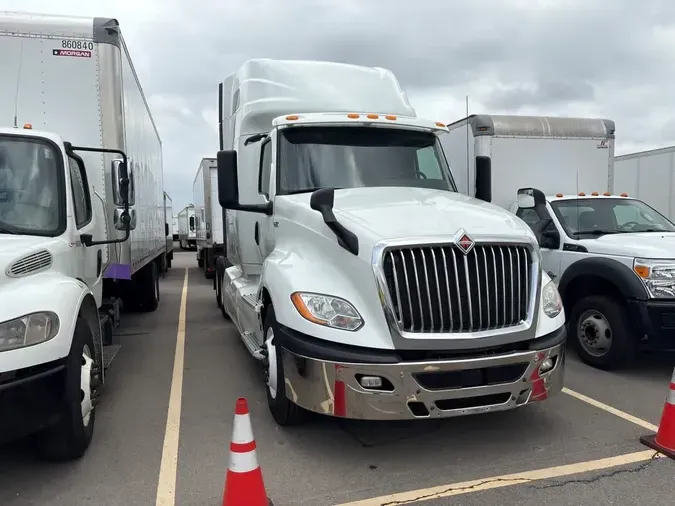 2019 NAVISTAR INTERNATIONAL LT625 SLPR CAB7a06b3e807095b36a627848c63501937