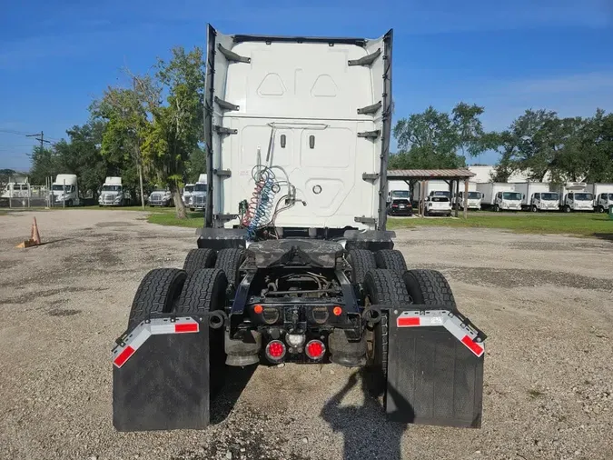 2020 FREIGHTLINER NEW CASCADIA PX12664