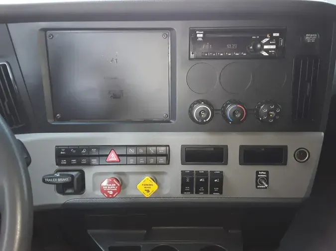 2018 FREIGHTLINER NEW CASCADIA PX12664