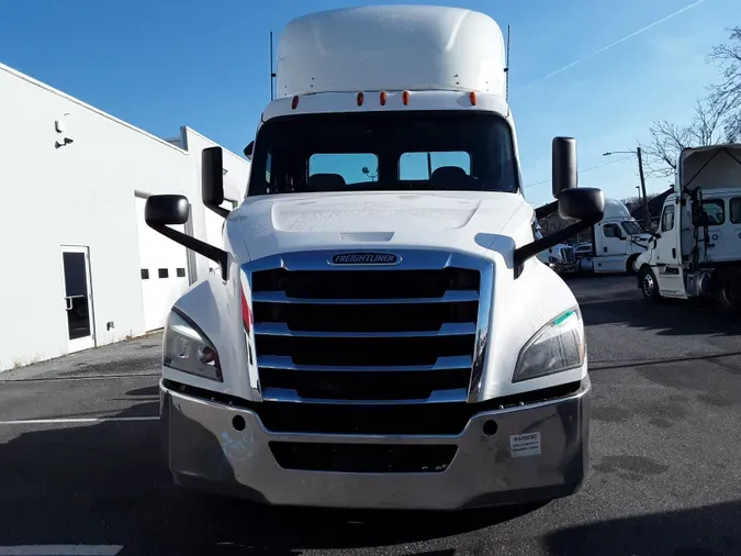 2020 FREIGHTLINER/MERCEDES NEW CASCADIA PX12664