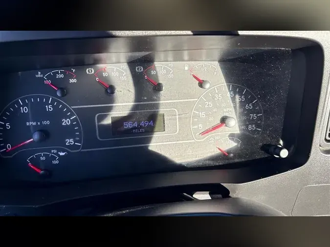 2018 INTERNATIONAL RH613