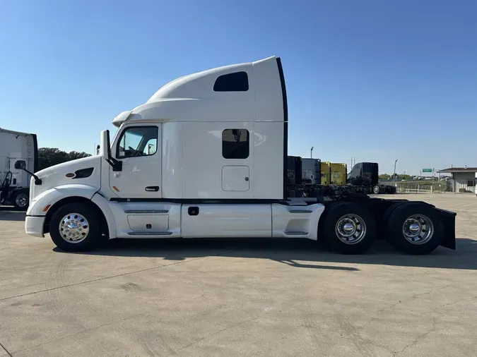 2022 Peterbilt 579