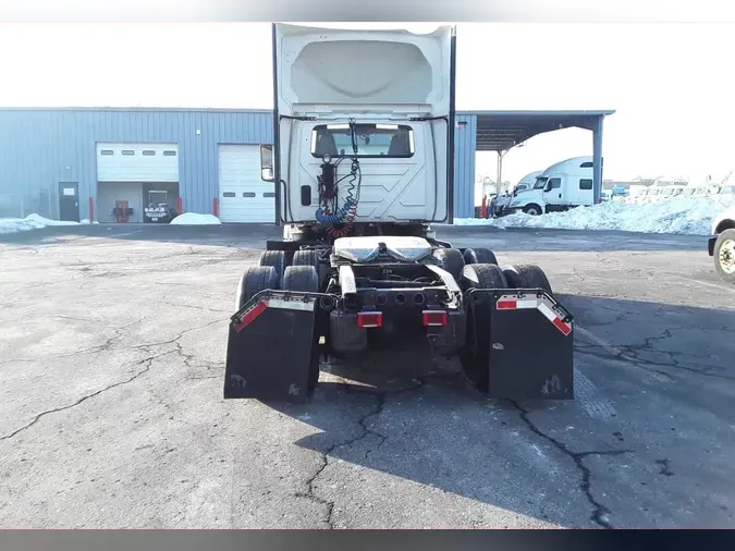 2022 NAVISTAR INTERNATIONAL LT625 DAYCAB T/A7a17df60c2238d264f9c3273b9b36a65