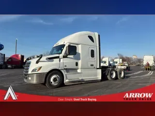 2021 VOLVO VNR64T640