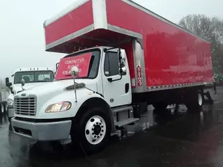 2018 FREIGHTLINER M2 106