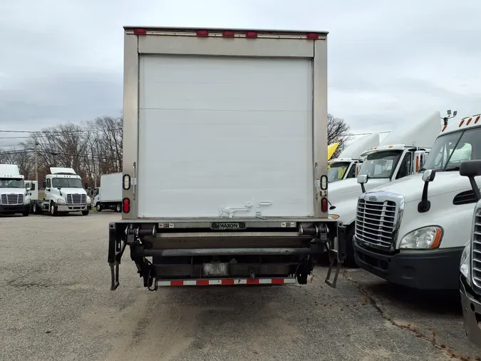 2016 FREIGHTLINER/MERCEDES M2 106