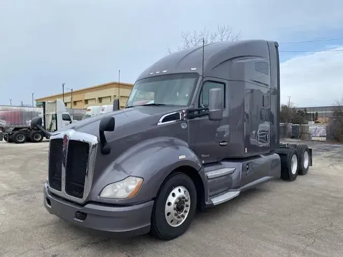 2022 Kenworth T680