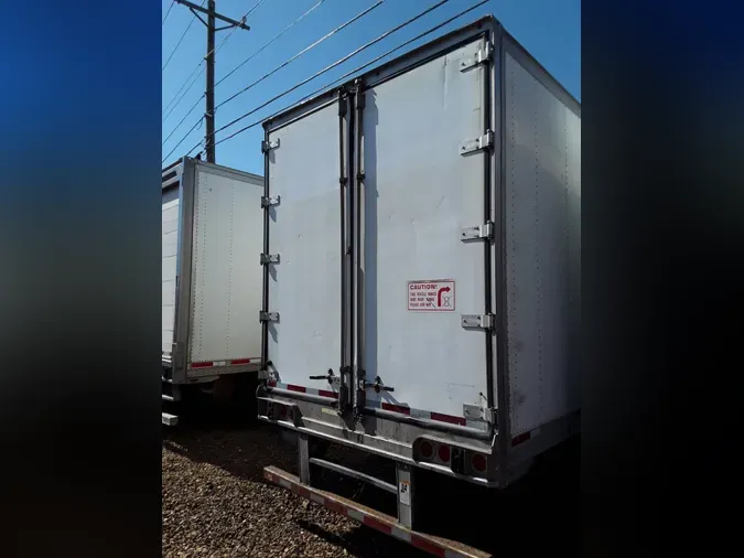 2016 VANGUARD TRAILER CORP R8000B 53/102/162