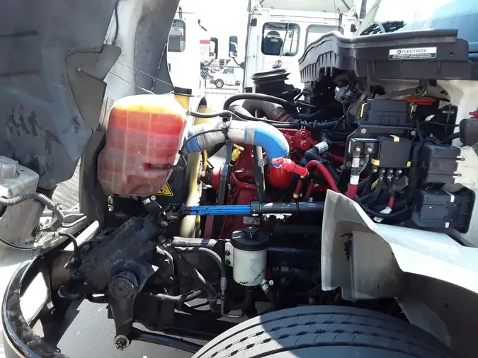 2020 NAVISTAR INTERNATIONAL MV607 (4X2)
