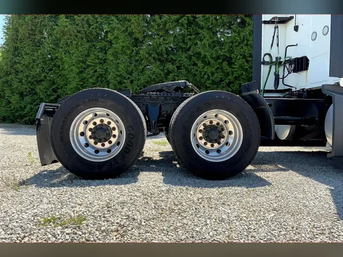 2022 INT LT625 6x4