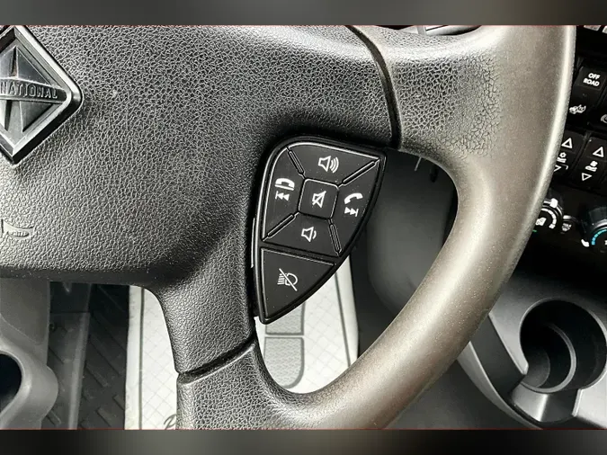 2021 INT LT625 6x4