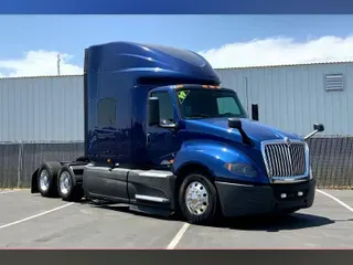 2019 International LT625 6x4