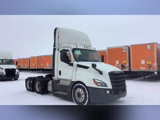 2019 Freightliner Cascadia7a45863d1fa694152d6a9f515b131447