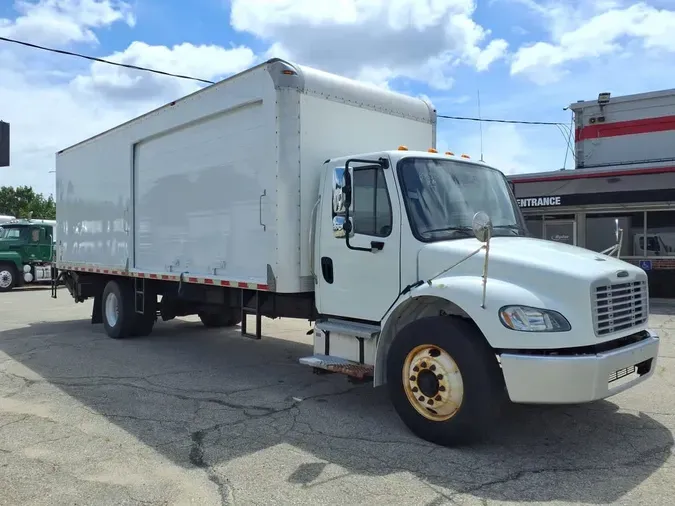 2019 FREIGHTLINER M2 106