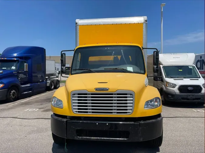 2019 Freightliner Business Class M2 106