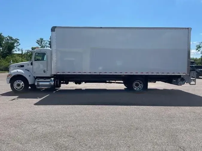 2020 Peterbilt 337