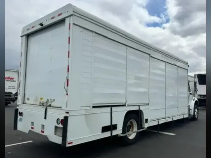 2018 FREIGHTLINER/MERCEDES M2 106