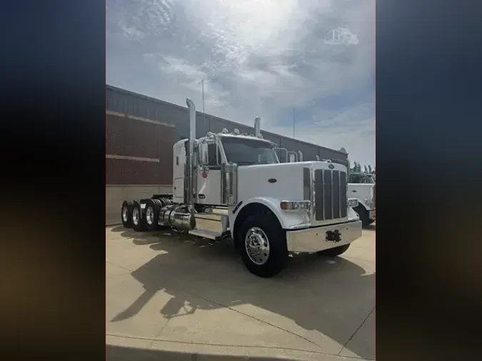 2027 PETERBILT 589
