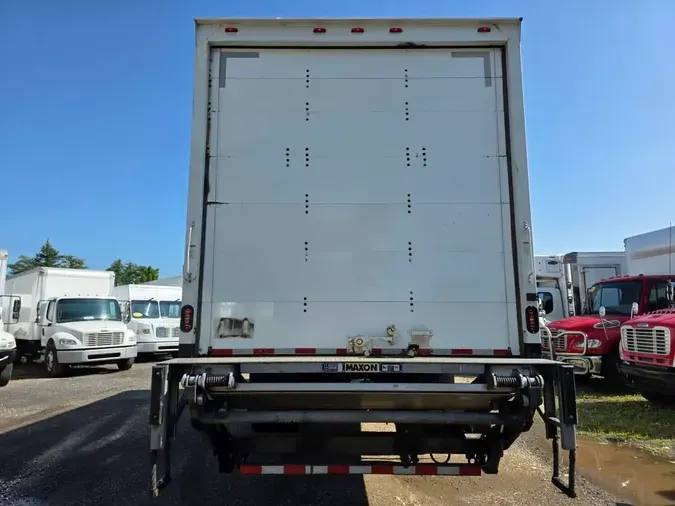 2020 FREIGHTLINER M2 106