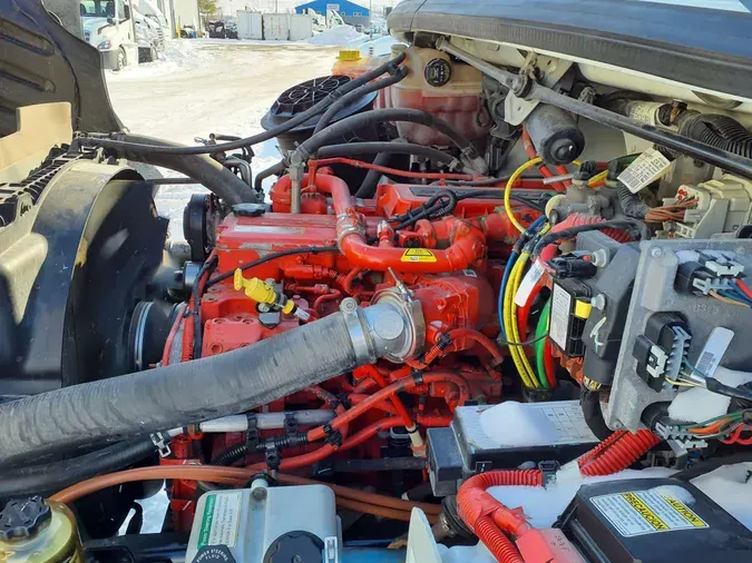 2021 FREIGHTLINER/MERCEDES M2 1067a56b00ebd2746ec9642c2a855984356