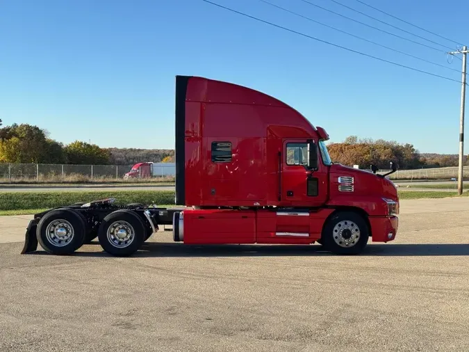 2019 MACK ANTHEM7a5785f4e37d4c23071511cebe3bffc5