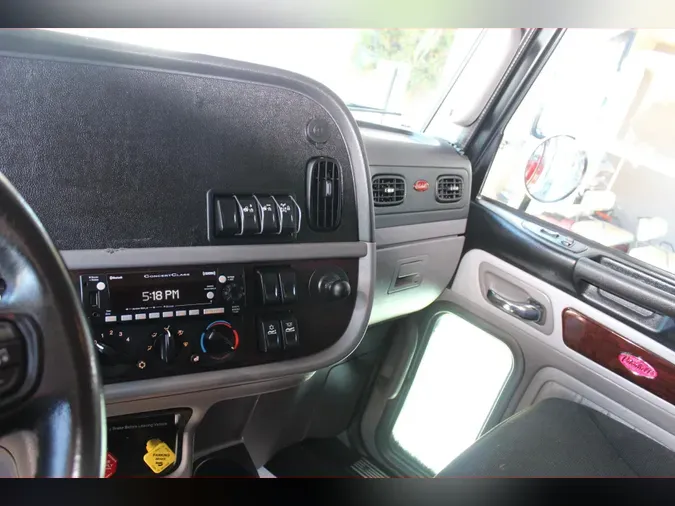 2023 Peterbilt 3897a5b71f11e3e9815f7c25516f6968729