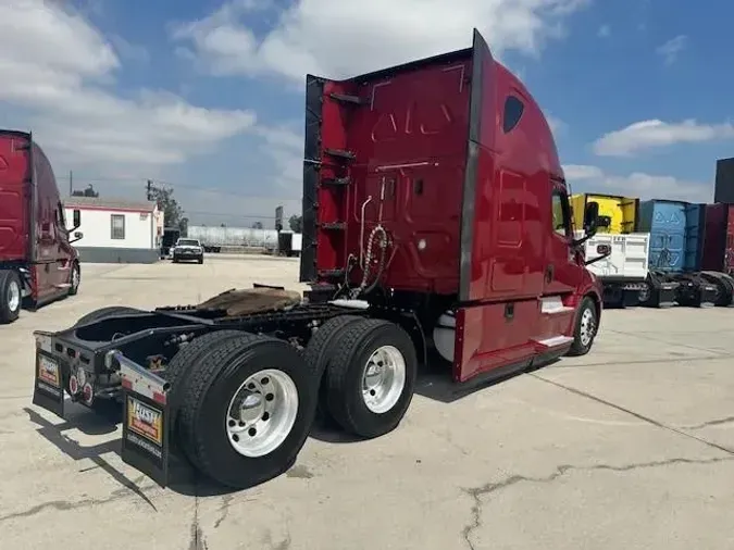 2021 Freightliner Cascadia