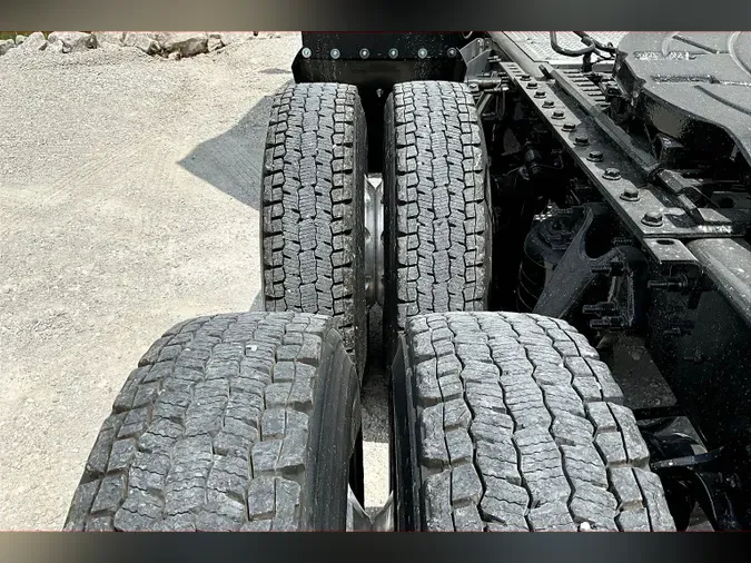 2021 INT LT625 6x4