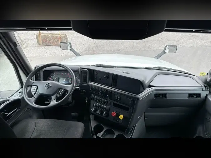 2022 International LT7a5f27f4f4eacd5de66b042c758b19a8